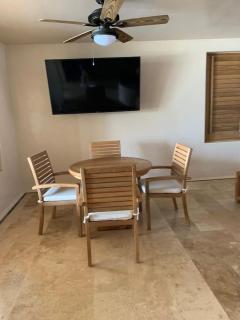 Stunning beachfront house w/ private pool. - Zihuatanejo - 1