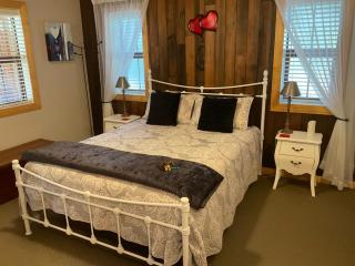 Real Romance Cottage - Hanmer Springs - 1