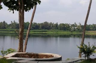 Periyar River front Villa near kochi Airport Aluva - 5
