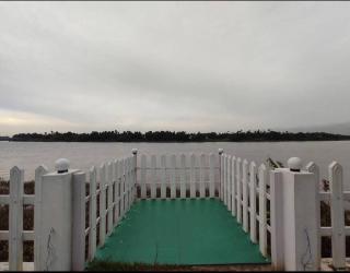 Periyar River front Villa near kochi Airport Aluva - 2
