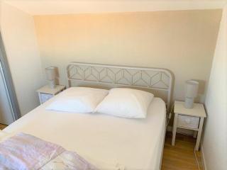 Maison de vacances près plage et commerces avec jardinet, parking privé et équipements complets - FR-1-22-165 - 1
