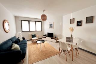 Nancy Centre Superbe F2 avec Garage - 9