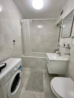 ЖК Абай 130 уютные апартаменты на Абая - Розыбакиева - Almaty - 3