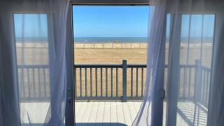 Stunning Caravan With Full Sea Views At Broadland Sands In Suffolk Ref 20236Bs - Hopton on Sea - 9