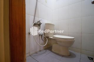 De Kost Solo Mitra RedDoorz - Solo - 8