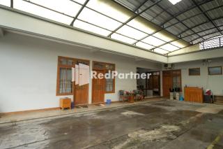 De Kost Solo Mitra RedDoorz - Solo - 3