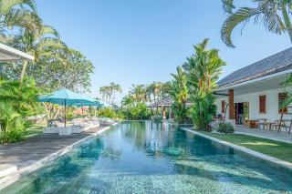 Villa Mimpi Nyata - Canggu - 0