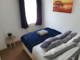 October Disc - Long Stay - Contractors - 5