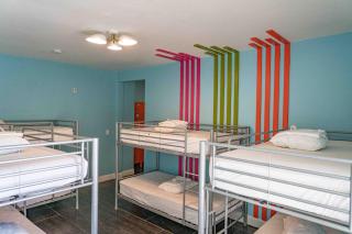 Beds n' Drinks - Miami Beach - 1
