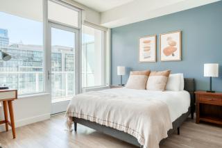 Downtown Studio w Roof Pool Gym nr 110 LAX-735 - Los Angeles - 2