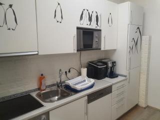 Massive 6BR Apt. Near Millenium City for big Groups - Vienna - 4