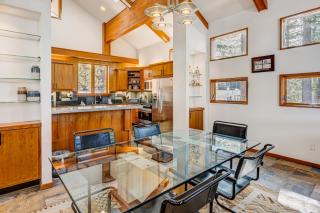 Lakeview Hideaway - Kings Beach - 2