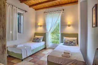 Villa Ostria - Tsoukalades - 3