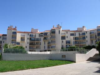 Lumineux Studio avec Mezzanine, Balcon et Piscine à La Rochelle - FR-1-551-36 - La Rochelle - 2