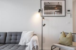 Lovely 2 bedroom apt with views to South Yarra - 03178 - 5
