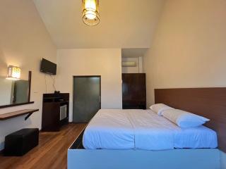 The Green Season Resort - 3