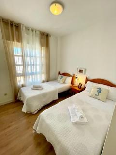 GATU PREMIUM Villa Poniente, junto la playa de Valdelagrana " Preferente mayores de 25 años y familias " - El Puerto de Santa María - 9