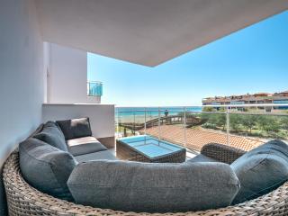 New beach front apartment with large balcony - Torrox Costa - 0