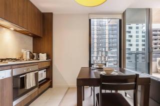 Perfect Position - Melbourne - 2