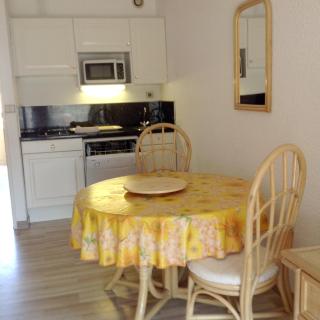 Studio en bord de mer à Cavalaire-sur-Mer, 35 m², vue superbe. - Cavalaire-sur-Mer - 3