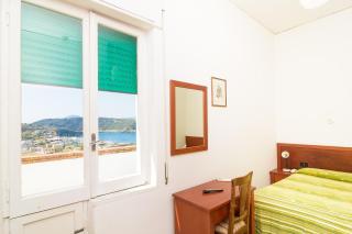 Hotel Riviera - 3