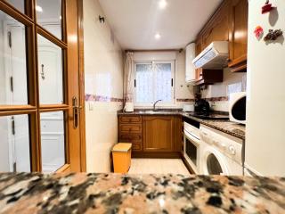 Gym, ping pong, piscina y garaje - 1