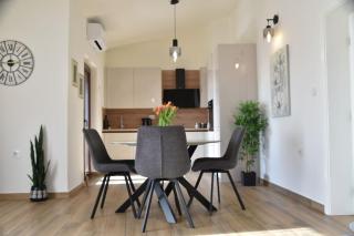 T&T sea view apartment, balcony, barbecue, parking - Zadar - 4