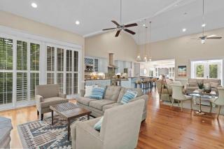 Grand Home on 10 Acres in Surf City w/Private Pond! - Hampstead - 1