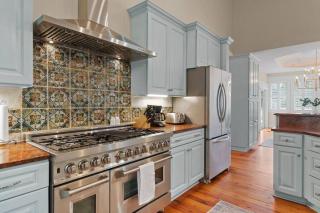 Grand Home on 10 Acres in Surf City w/Private Pond! - Hampstead - 3
