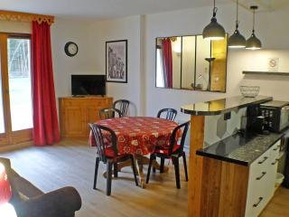 Appartement Confortable avec Piscines, Terrasse et Parking à Samoëns - FR-1-629-100 - Samoëns - 7