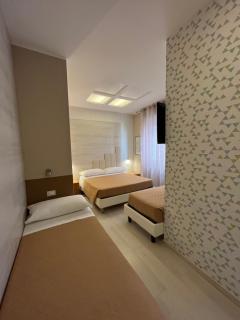 Hotel Europa Parking - 3