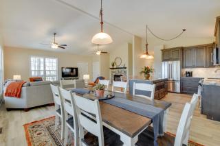 Stunning Rabun Gap Home with Deck and Mountain Views! - Rabun Gap - 4