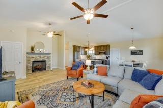 Stunning Rabun Gap Home with Deck and Mountain Views! - Rabun Gap - 8