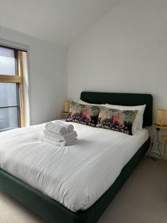 Ideal Bristol getaway - 3 bed harbourside home - Bristol - 6