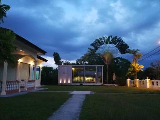 My Excel Garden Mini Glass Villa with Forest View - 1