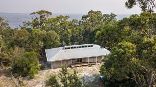 Acacia Lakehouse - 9
