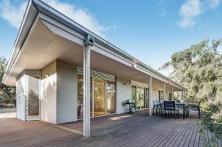 Acacia Lakehouse - 5