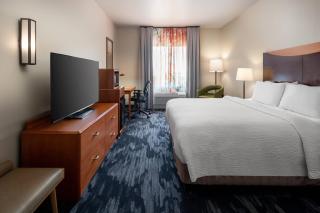 Fairfield Inn & Suites by Marriott Visalia Tulare - 2