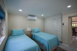 3 Min Walk To Beach – Bella Figura By Bluescape - 1