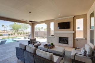 Private Pool and Grill Modern Goodyear Retreat - Goodyear - 9