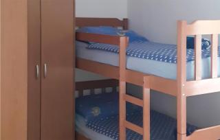 Gorgeous Apartment In Supetarska Draga - 7
