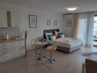 Sunny Home Veszprém - Veszprém - 9