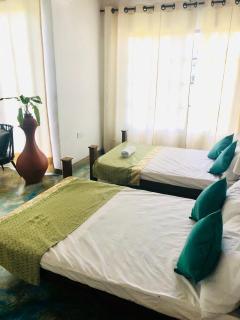 Barefoot Inn Kandy - Kandy - 3