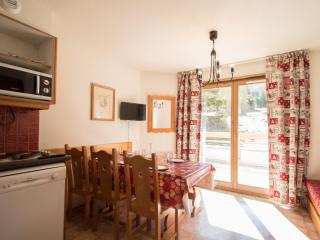 Appartement spacieux 5 pers au pied des pistes avec parking et WiFi - FR-1-508-139 - Lanslevillard - 9