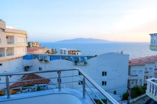 Gjoka Apartments, in front of Bougainville Bay Sarande - Saranda - 8