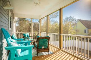 A Swell Life - Oak Island - 5