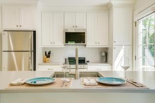 Beautiful Raleigh Cottage Rental 5 Mi to Downtown - Raleigh - 1