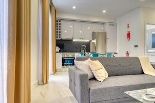 Beco Santa Emilia 2F, a Home in Madeira - Funchal - 5