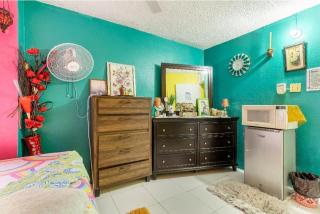 Colorful Private Room Oasis - Montego Bay - 7