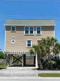 All Marshed Up - 1 block to Beach & Spectacular Marsh View - Surf City - 3